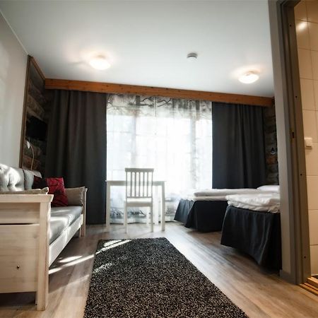 Wilderness Hotel Samperi Savukoski Buitenkant foto